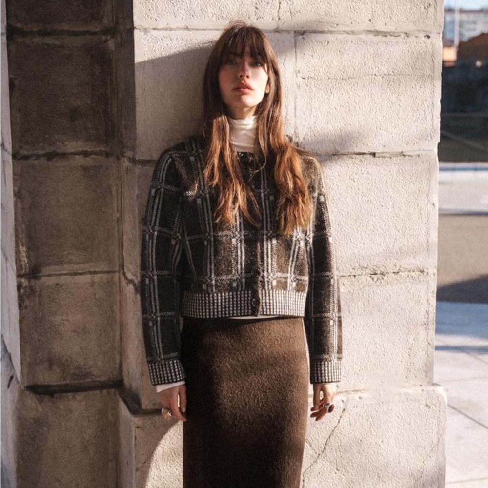 NWT Zara Plaid Knit Jacket in Brown - Small